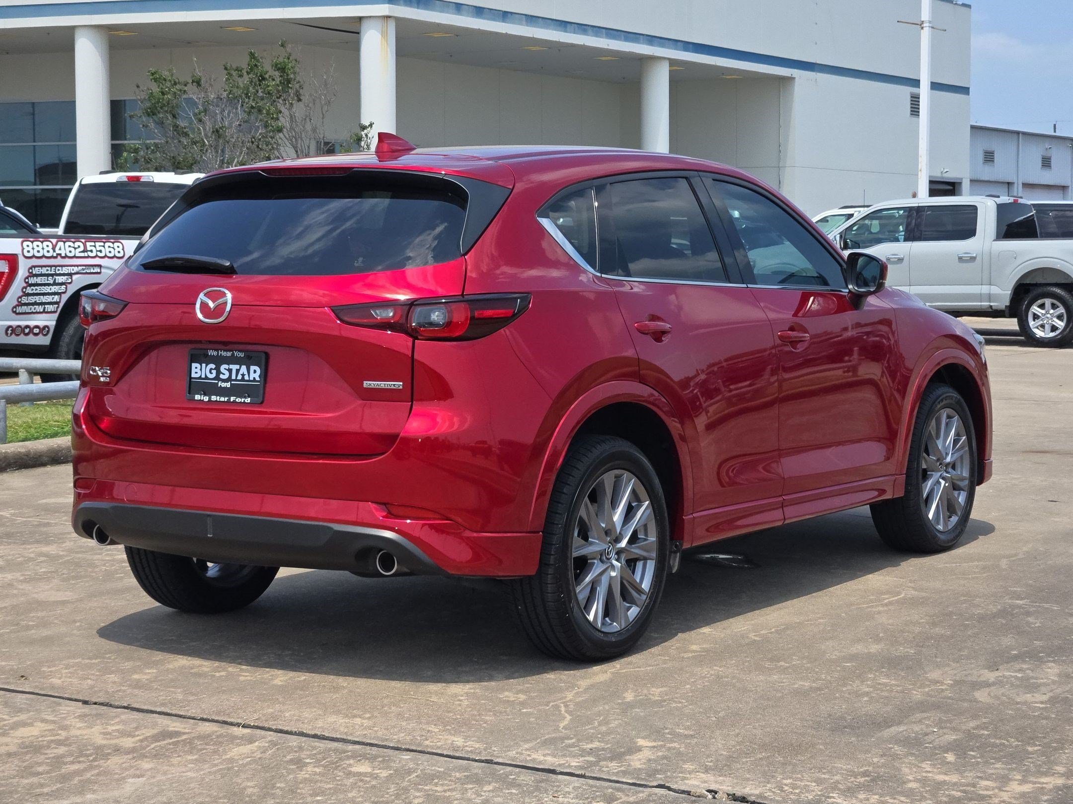 Used 2024 MAZDA CX-5 AWD 2.5 S w/ Premium Plus Pkg image 3