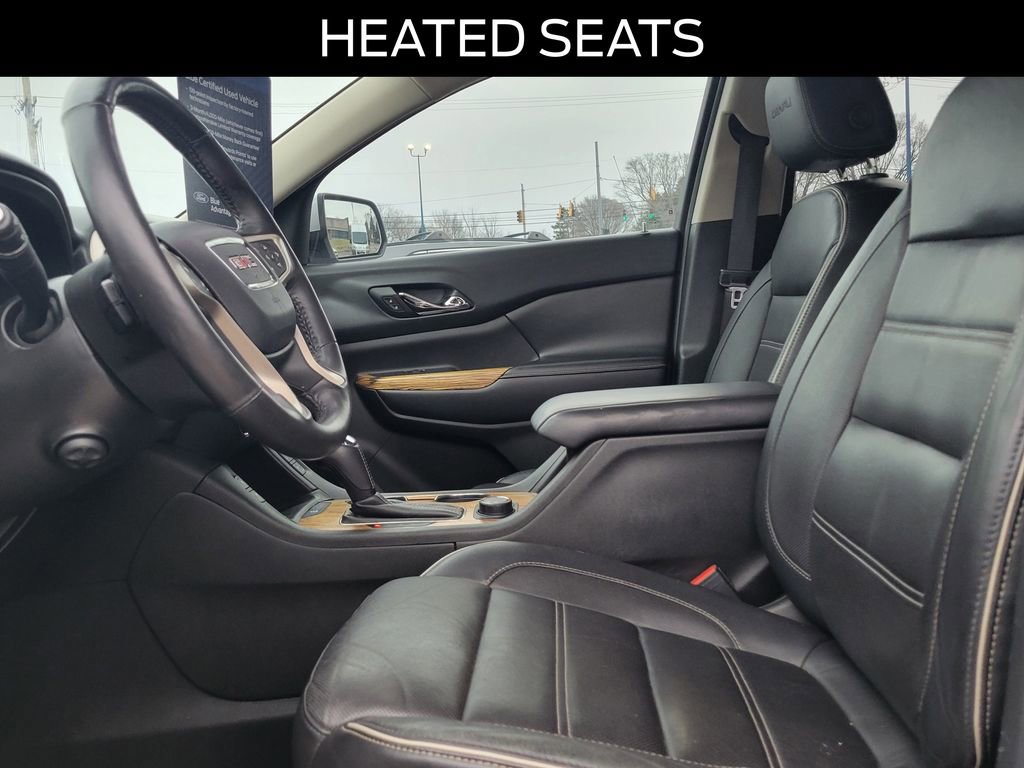 Used 2017 GMC Acadia Denali w/ Technology Package FWD image 14