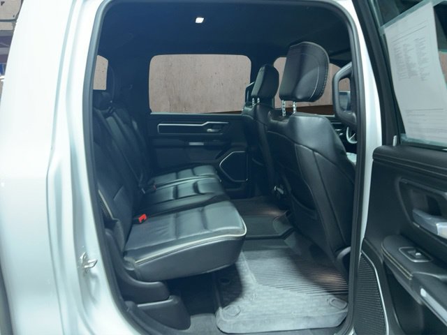 Used 2024 RAM 1500 Laramie AWD/4WD image 15