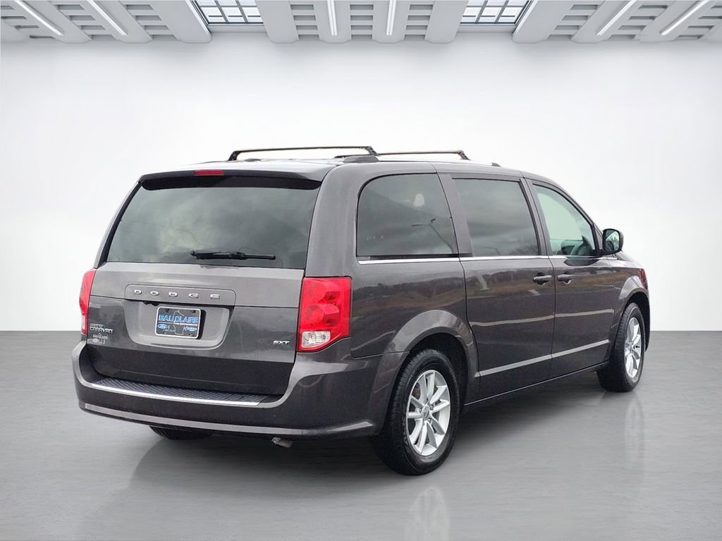 Used 2020 Dodge Grand Caravan SXT image 3