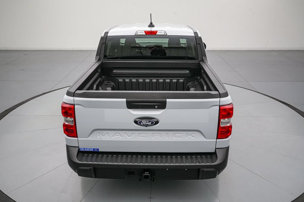 Certified 2025 Ford Maverick XL FWD image 5