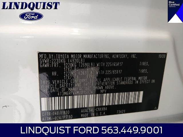 Used 2021 Toyota RAV4 LE AWD/4WD image 23