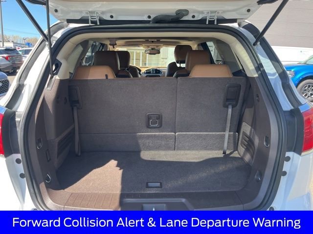 Used 2017 Buick Enclave Premium w/ Experience Buick Package AWD/4WD image 36