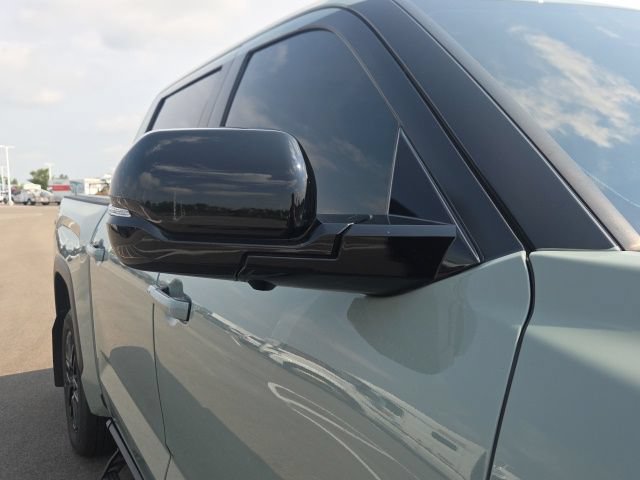 Used 2024 Toyota Tundra Limited AWD/4WD image 5
