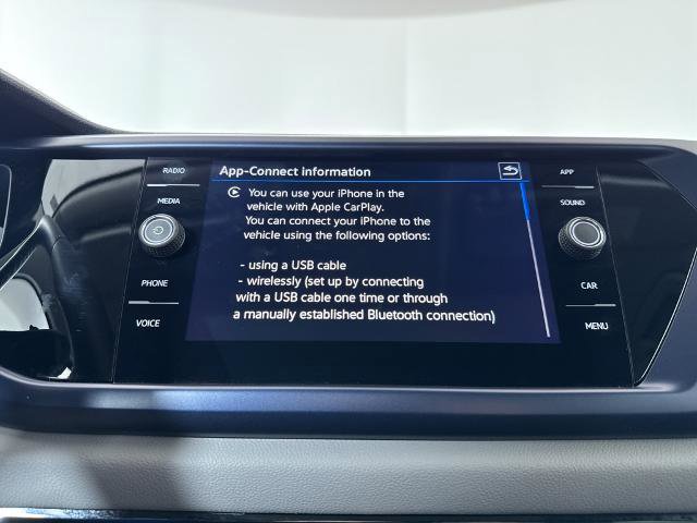 Used 2023 Volkswagen Taos SE image 18