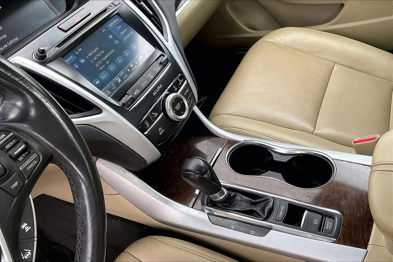 Used 2019 Acura TLX w/ Technology Package FWD image 16