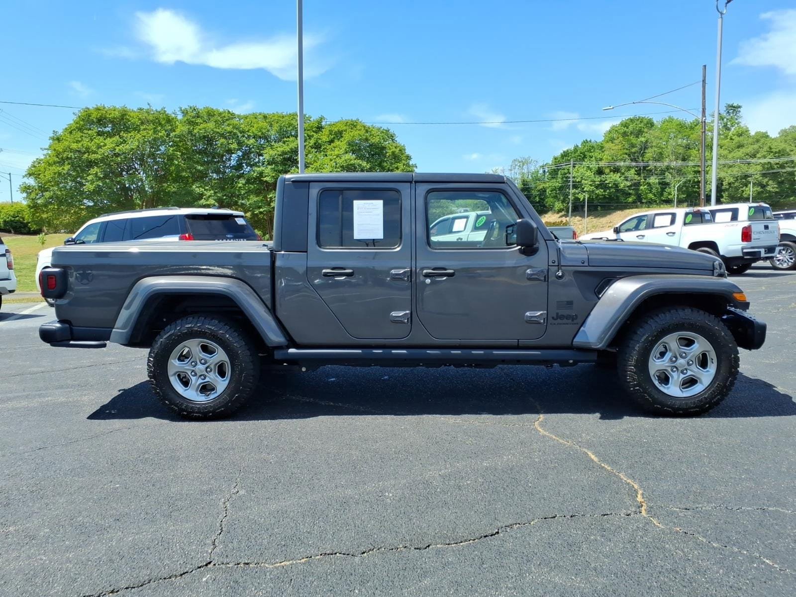Used 2021 Jeep Gladiator Sport AWD/4WD image 5