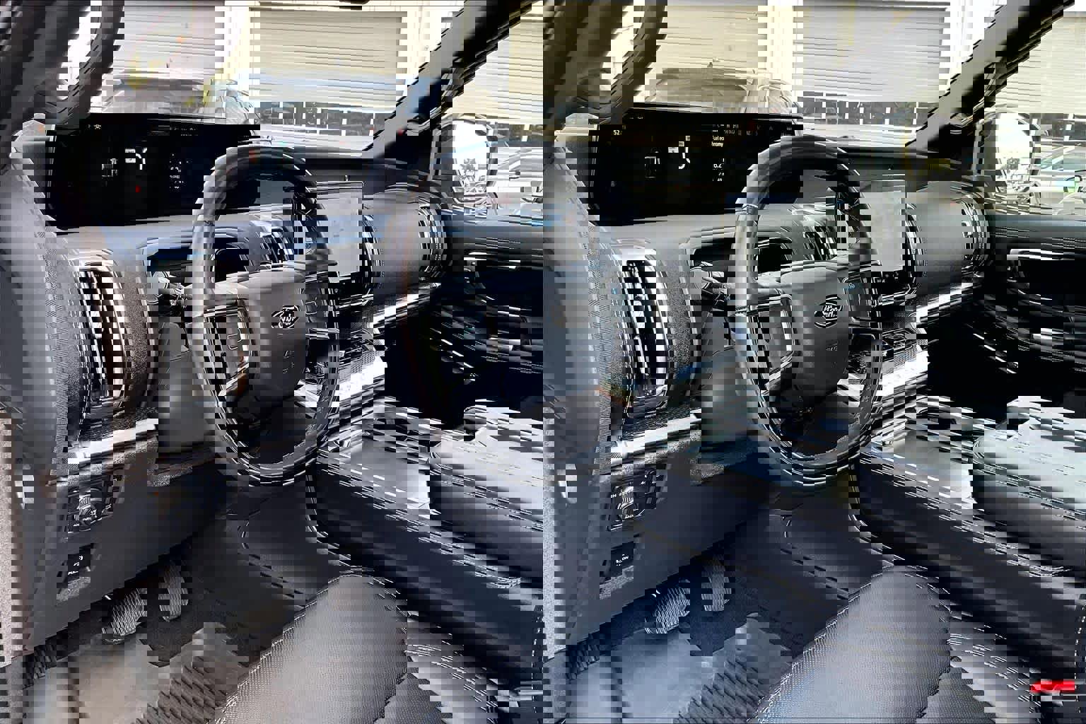 Certified 2025 Ford Expedition Max Platinum w/ Stealth Performance Package image 23