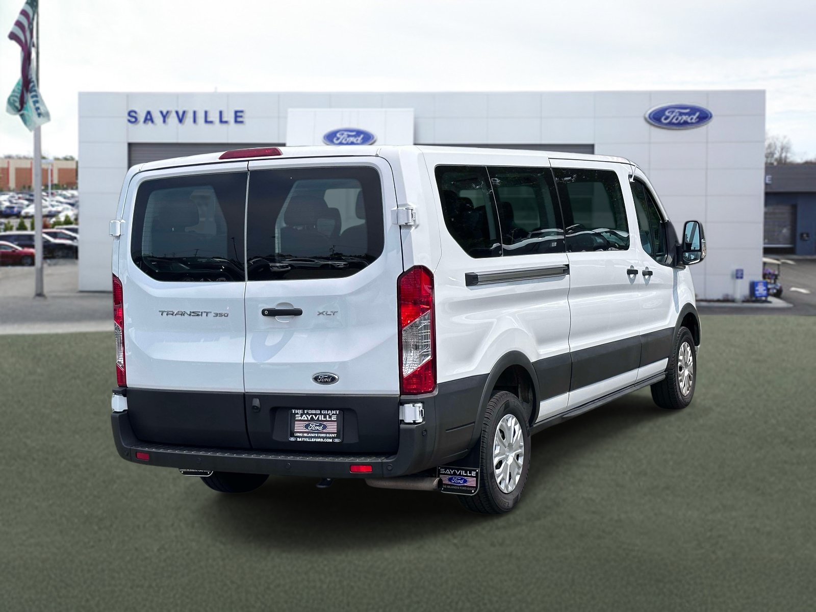 Certified 2025 Ford Transit 350 XLT RWD image 5