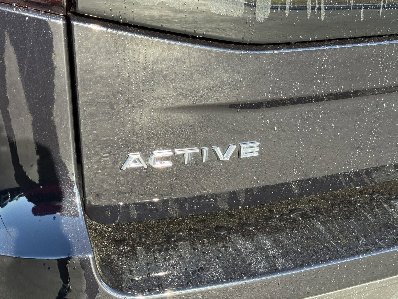 Certified 2025 Ford Expedition Active image 8