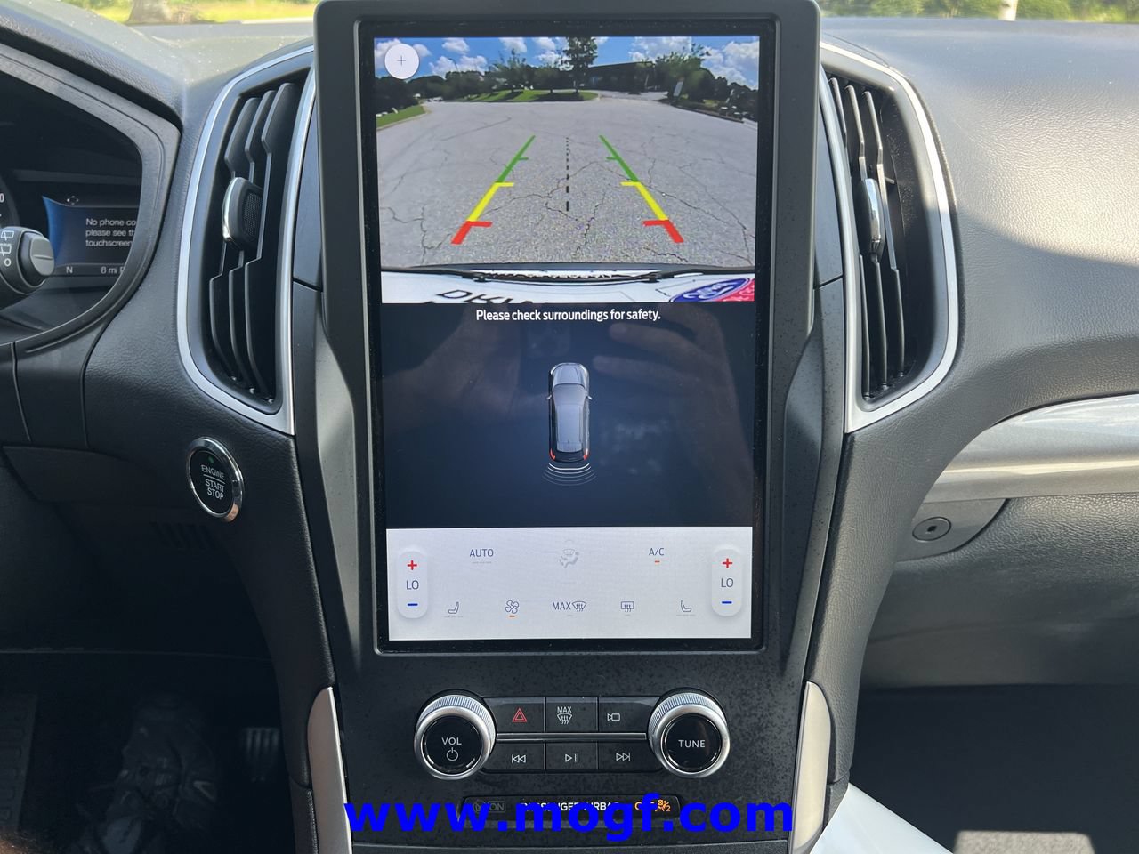 Certified 2024 Ford Edge SEL AWD/4WD image 8