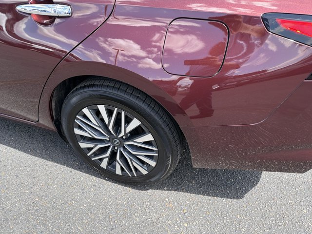 Used 2025 Nissan Altima 2.5 SV FWD image 7