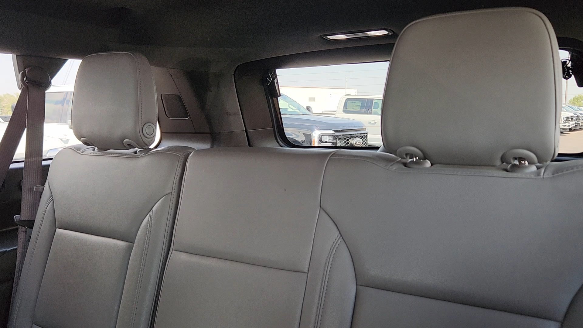 Used 2023 Chevrolet Suburban Z71 AWD/4WD image 17