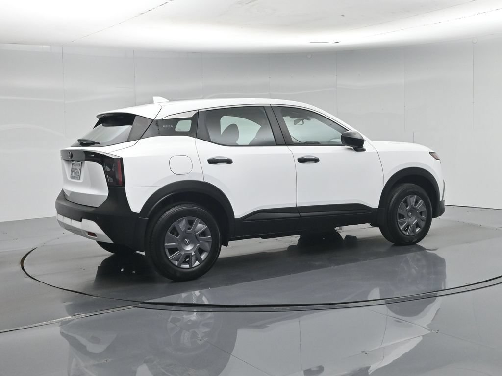 Used 2025 Nissan Kicks S FWD image 26