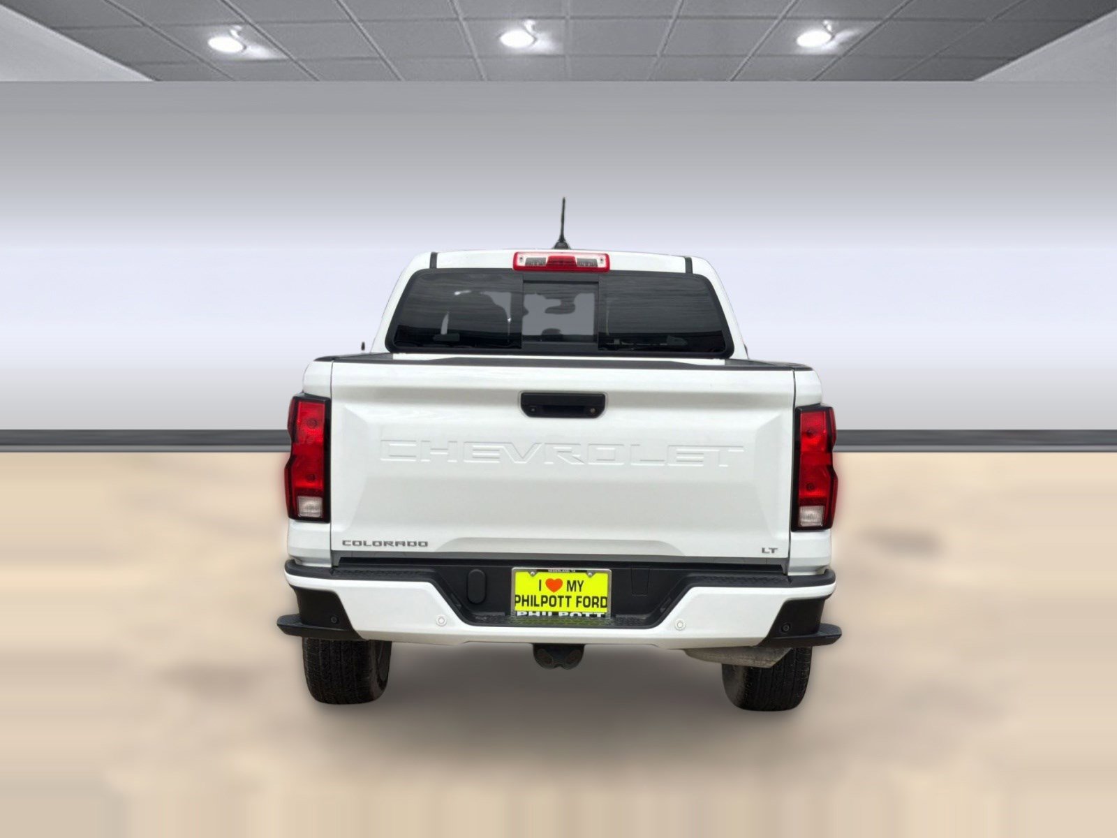Used 2024 Chevrolet Colorado LT w/ LT Convenience Package AWD/4WD image 10