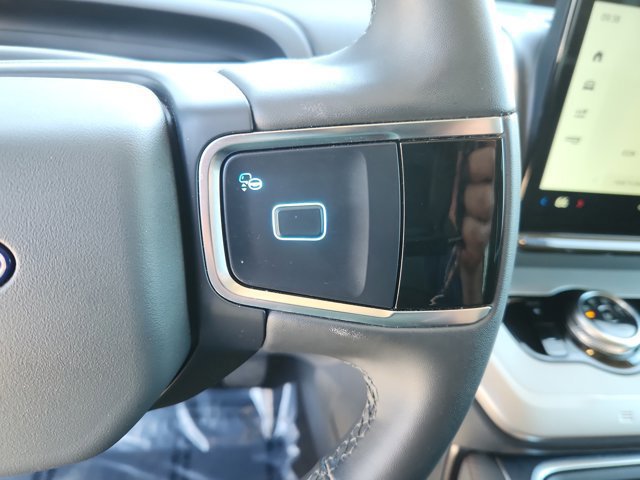 Certified 2025 Ford Expedition Active AWD/4WD image 26