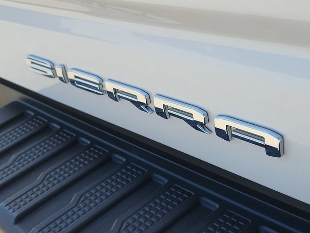 Used 2025 GMC Sierra 2500 Denali AWD/4WD image 7