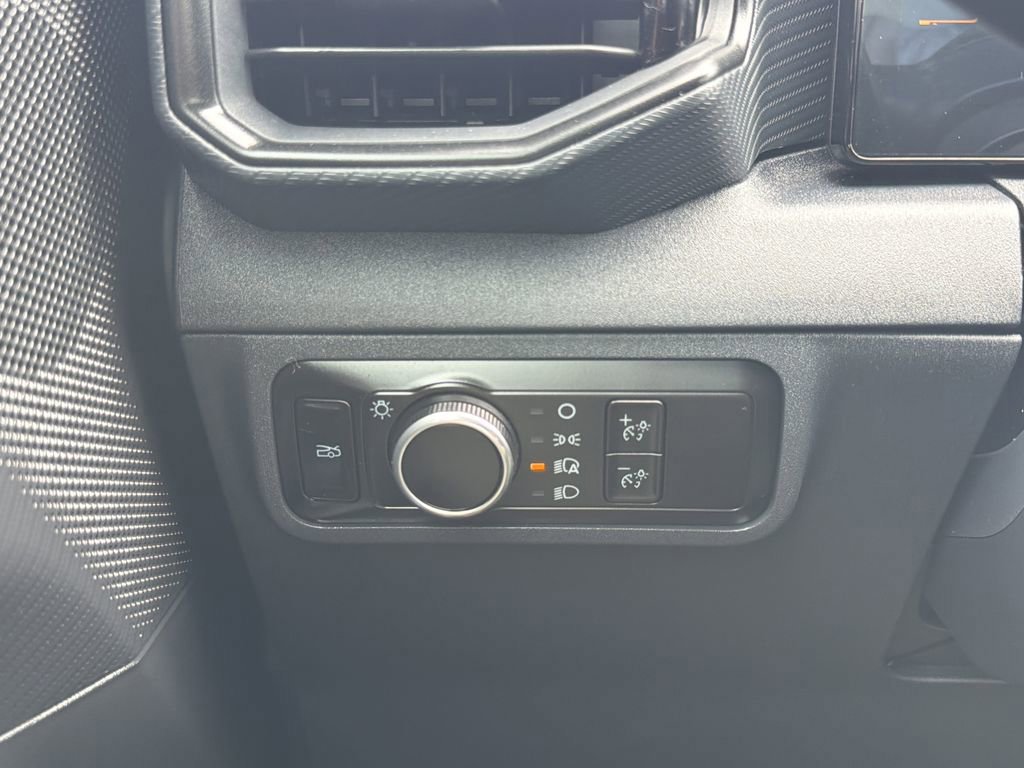 Certified 2025 Ford Mustang Coupe image 23