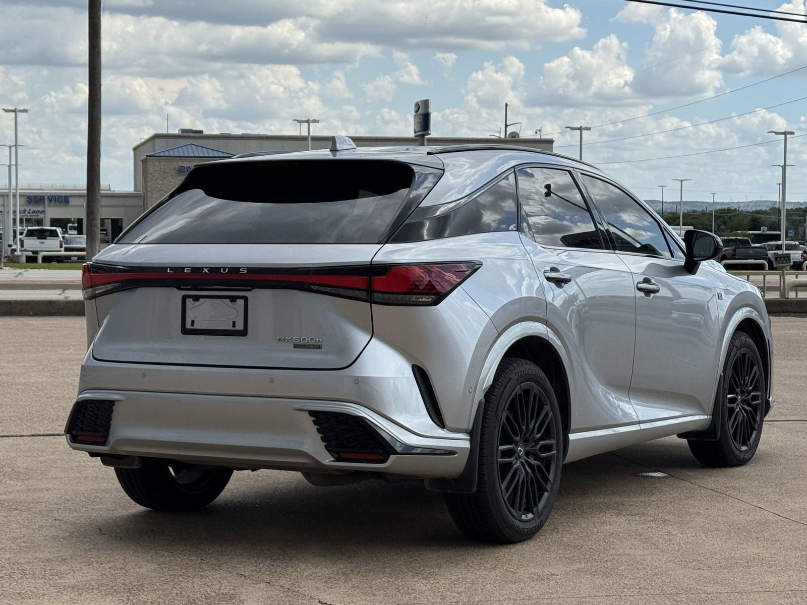 Used 2024 Lexus RX 500h F Sport w/ Convenience Package AWD/4WD image 4