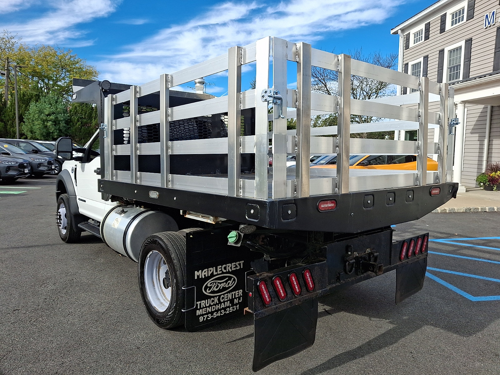 Certified 2017 Ford F550 4x4 Regular Cab Super Duty image 7