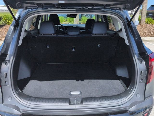 Used 2025 Kia Seltos S AWD/4WD image 13