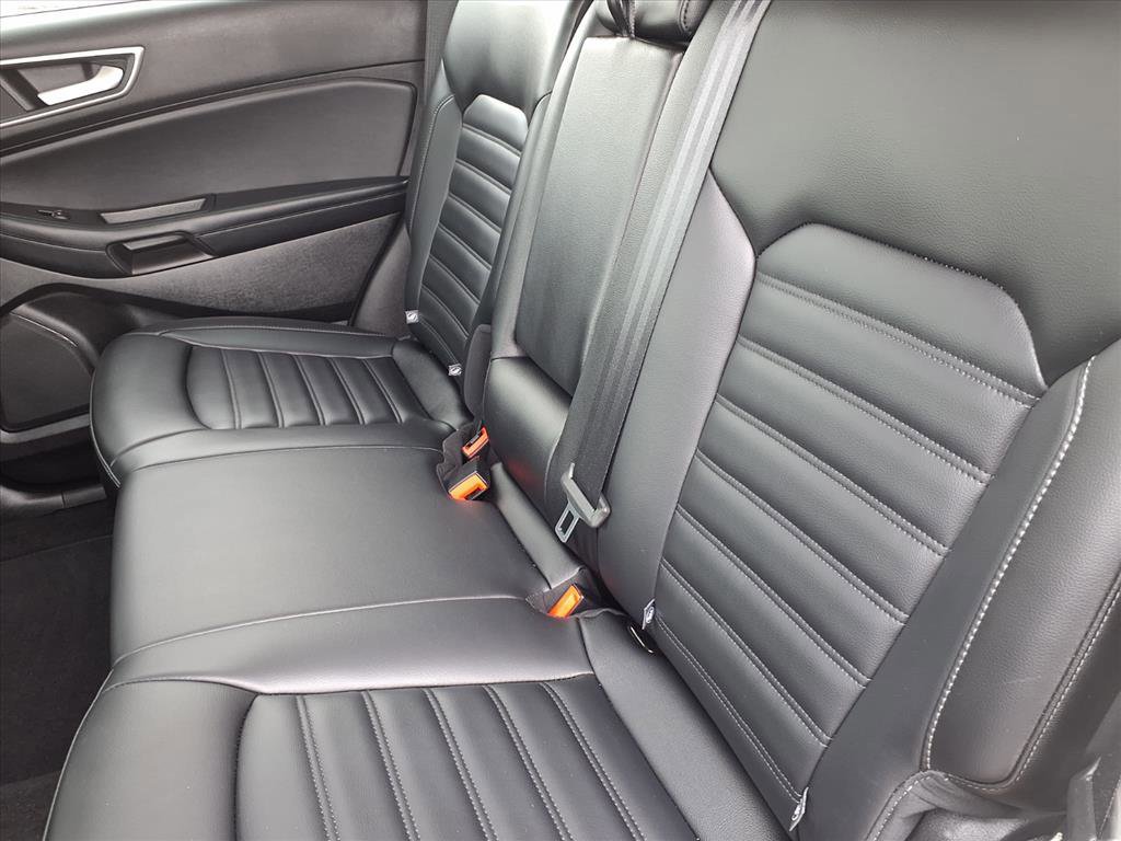 Certified 2024 Ford Edge SEL w/ Convenience Package image 10