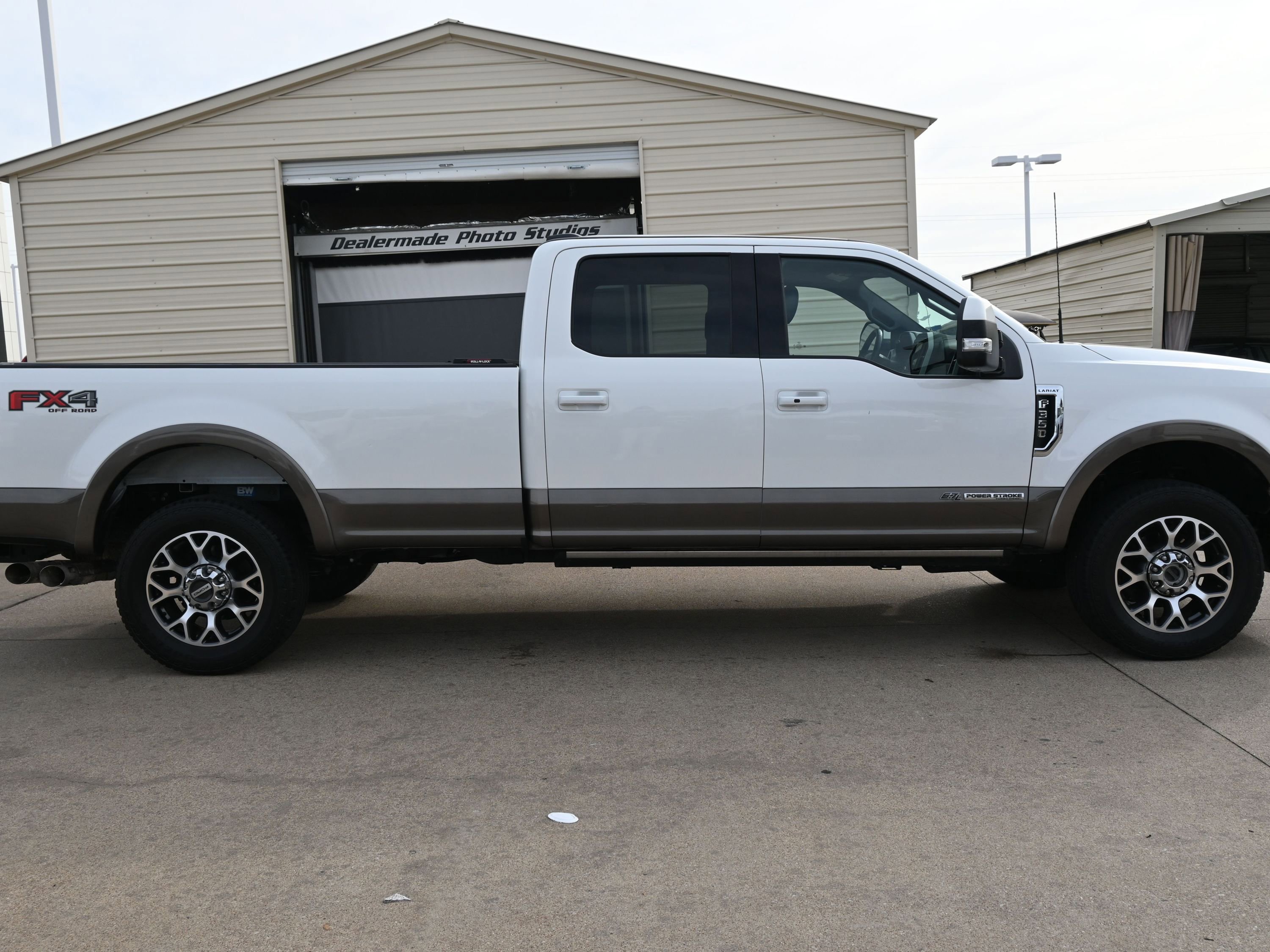 Certified 2022 Ford F350 Lariat w/ Lariat Ultimate Package image 6