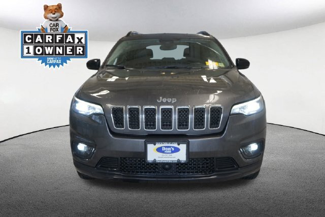 Used 2022 Jeep Cherokee Latitude Lux w/ Mopar Interior Package AWD/4WD image 18
