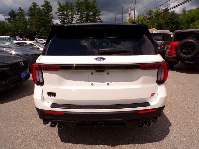 Certified 2025 Ford Explorer ST AWD/4WD image 6