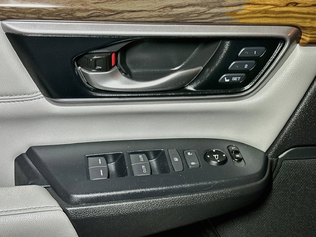 Used 2019 Honda CR-V EX-L image 18