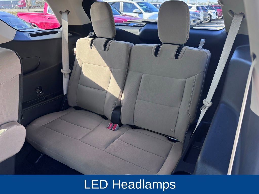 Certified 2023 Ford Explorer XLT image 12