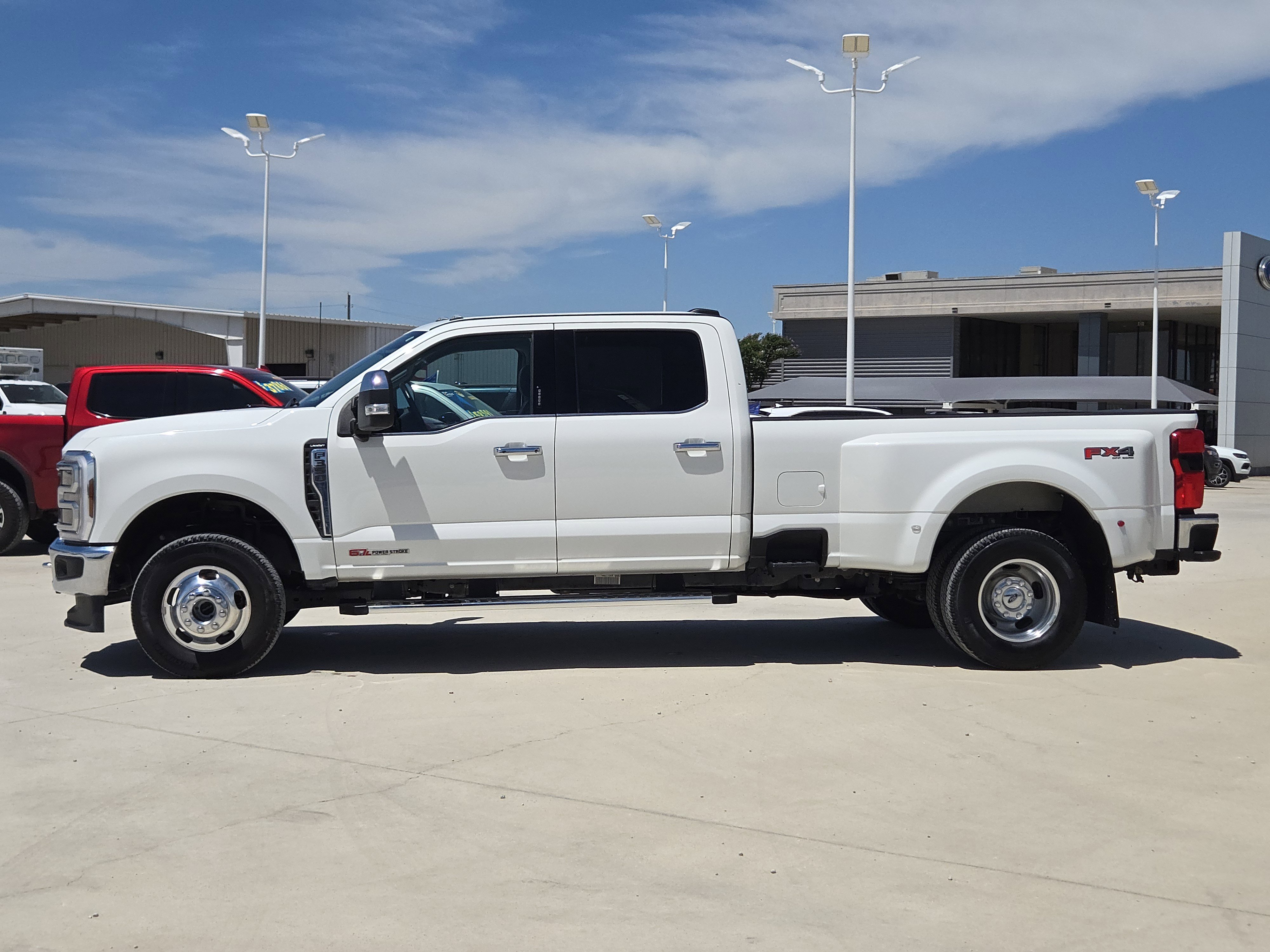 Certified 2024 Ford F350 Lariat w/ Chrome Package AWD/4WD image 4