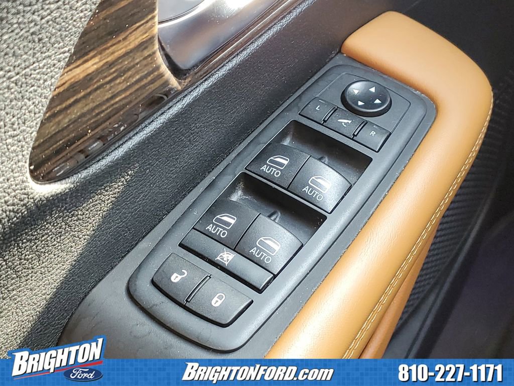 Used 2021 Chrysler Pacifica Pinnacle AWD/4WD image 18