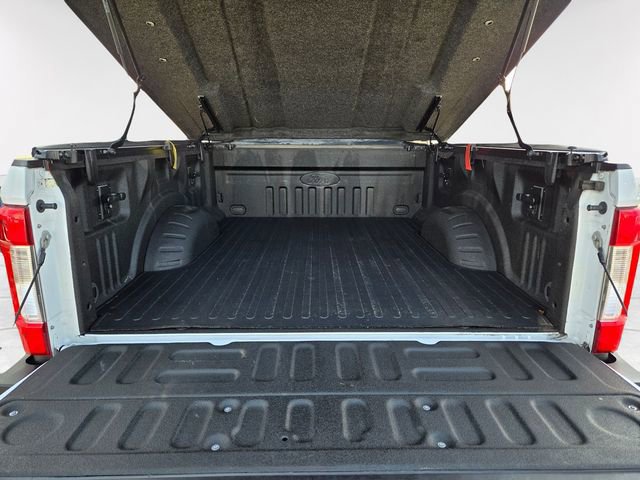 Certified 2017 Ford F250 XLT w/ XLT Premium Package image 6