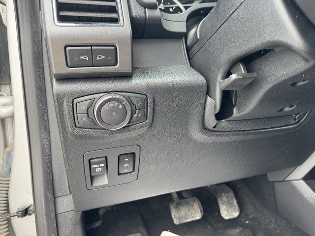 Certified 2019 Ford F150 XLT w/ Equipment Group 302A Luxury image 13