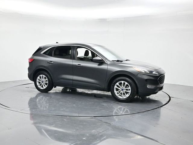 Certified 2020 Ford Escape SE image 3