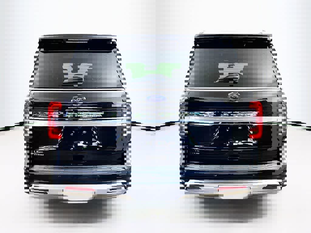 Certified 2023 Ford Expedition Platinum image 5