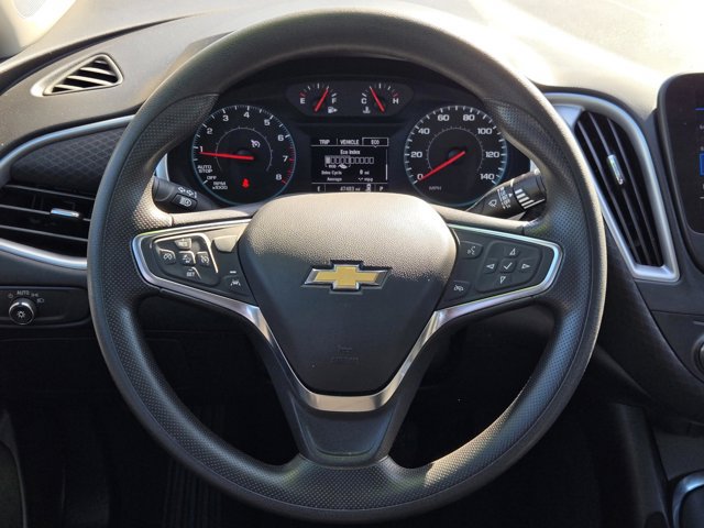 Used 2025 Chevrolet Malibu LT FWD image 14