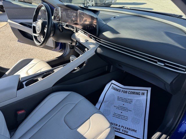 Used 2023 Hyundai Elantra Limited w/ Cargo Package image 34