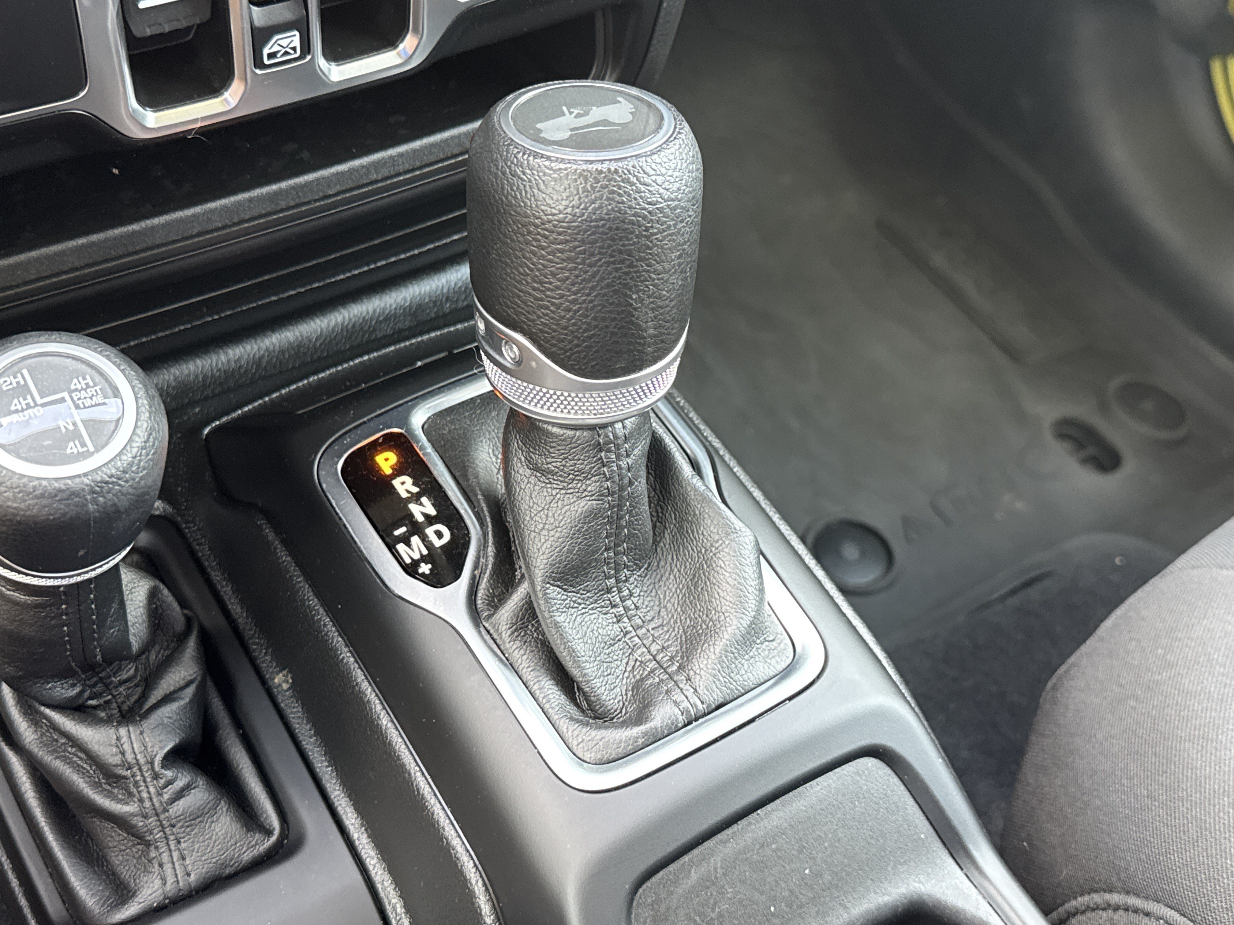 Used 2023 Jeep Wrangler Unlimited w/ 8.4" Radio Group AWD/4WD image 22
