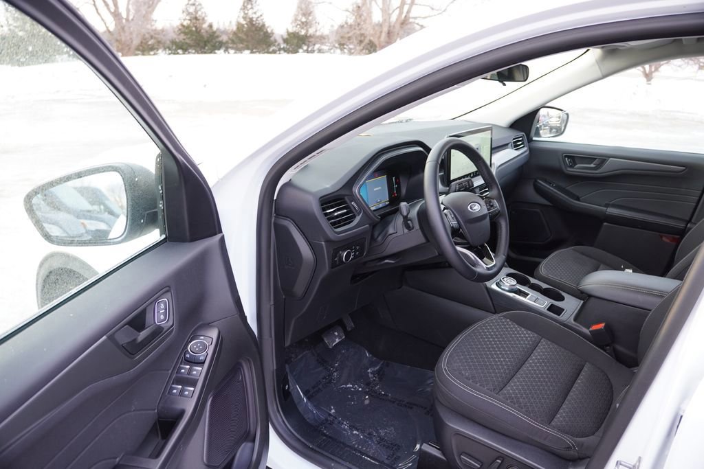 Certified 2024 Ford Escape Active w/ Tech Pack #1 image 15