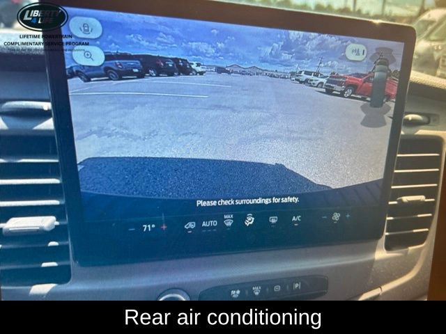 Certified 2022 Ford Transit 350 XLT RWD image 19