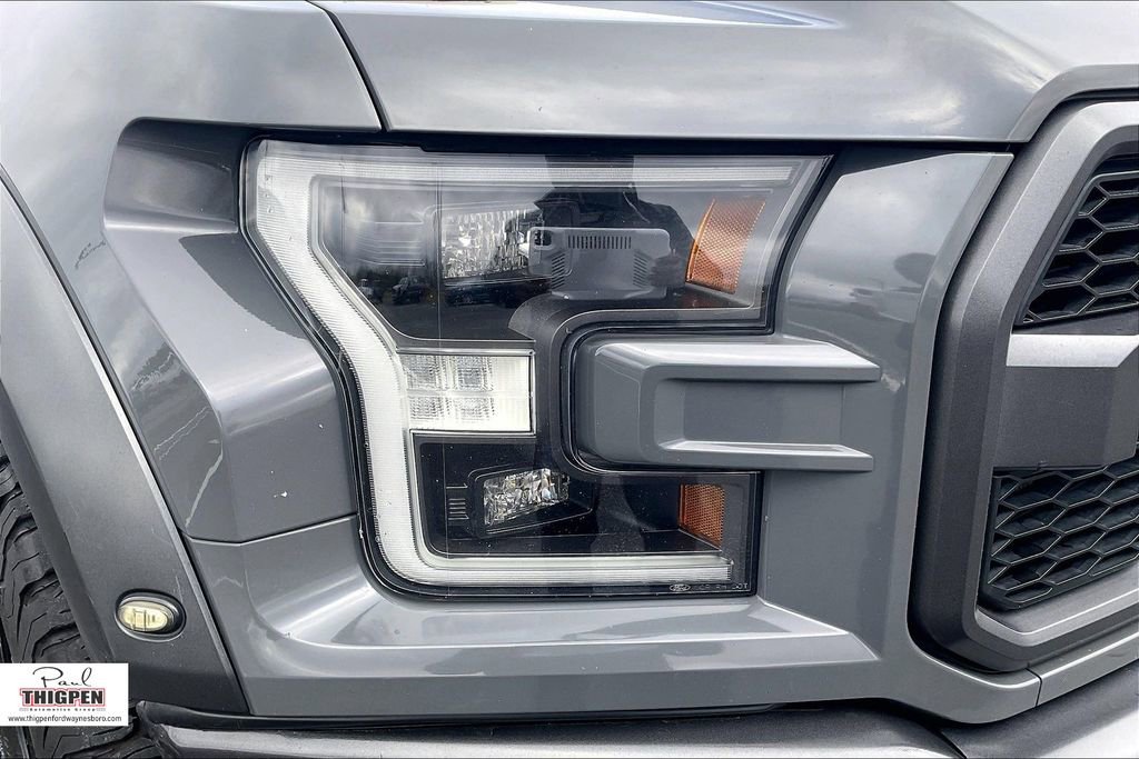 Certified 2018 Ford F150 Raptor w/ Equipment Group 802A Luxury image 29