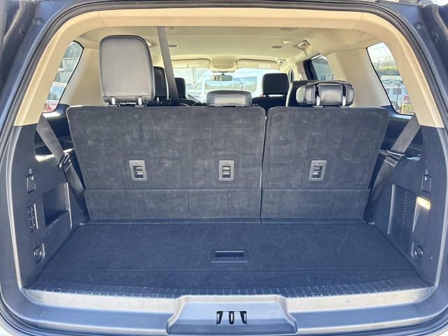 Certified 2024 Ford Expedition XLT image 12