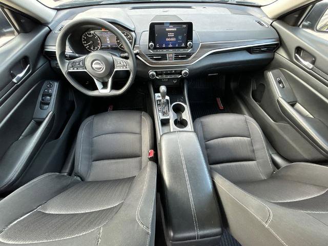 Used 2024 Nissan Altima 2.5 SV FWD image 28