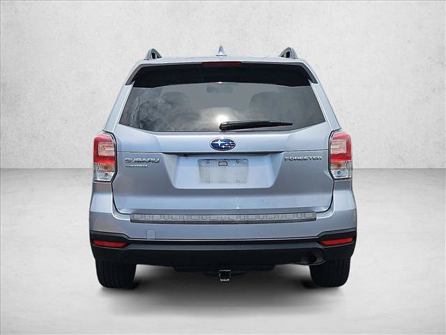 Used 2018 Subaru Forester 2.5i Premium w/ All-Weather Package AWD/4WD image 8