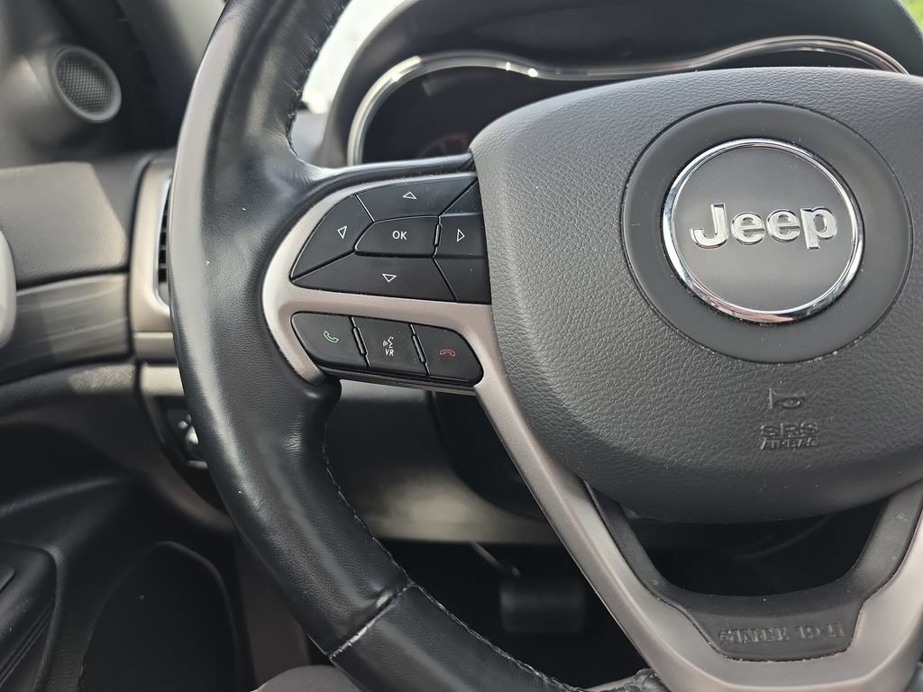Used 2022 Jeep Grand Cherokee Laredo X AWD/4WD image 28