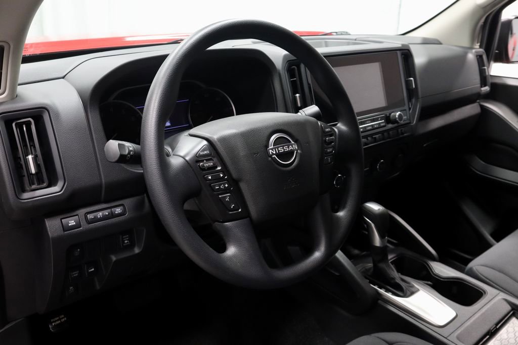 Used 2025 Nissan Frontier S w/ S Utility Package image 24