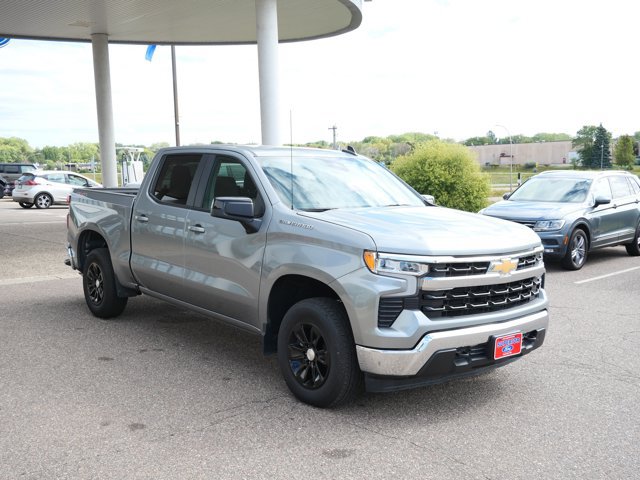 Used 2026 Chevrolet Silverado 1500 LT AWD/4WD image 3