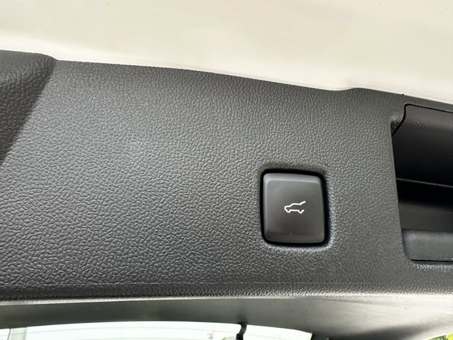 Certified 2023 Ford Escape ST-Line w/ Tech Pack #1 AWD/4WD image 44